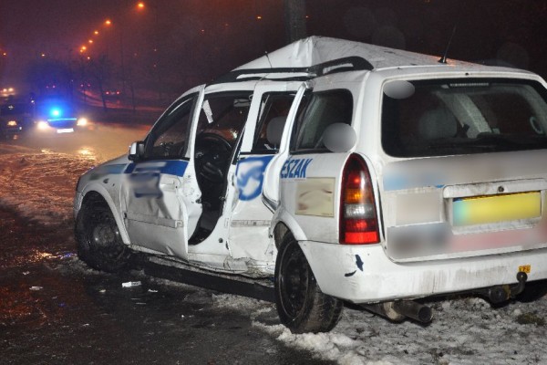 Taxival menekültek a betörők