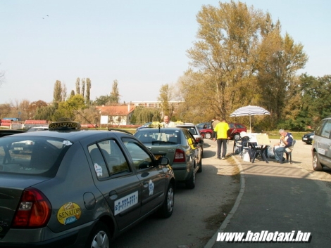 Főtaxi csapatverseny bowling 2008 március