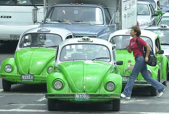 Videórendszer védheti az osztrák taxisokat