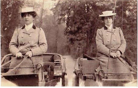 Az első női taxisofőr